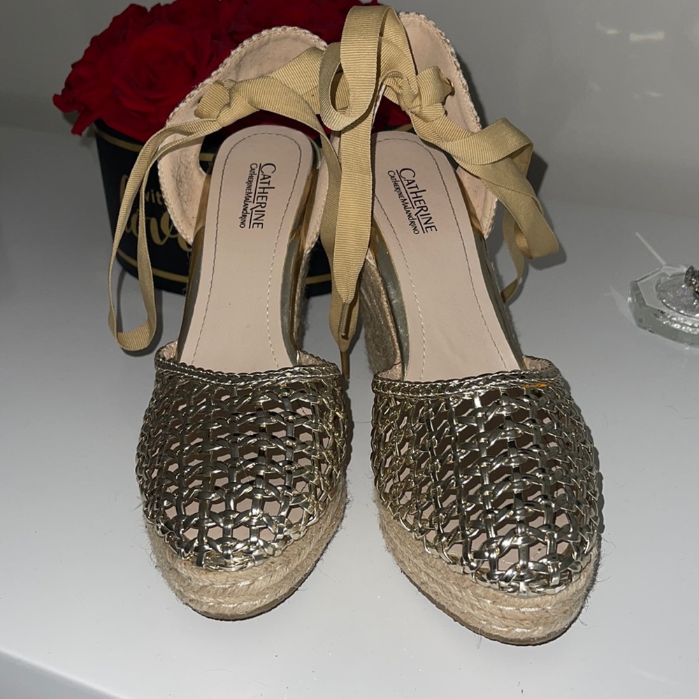 Catherine Malandrino Metallic Wedges